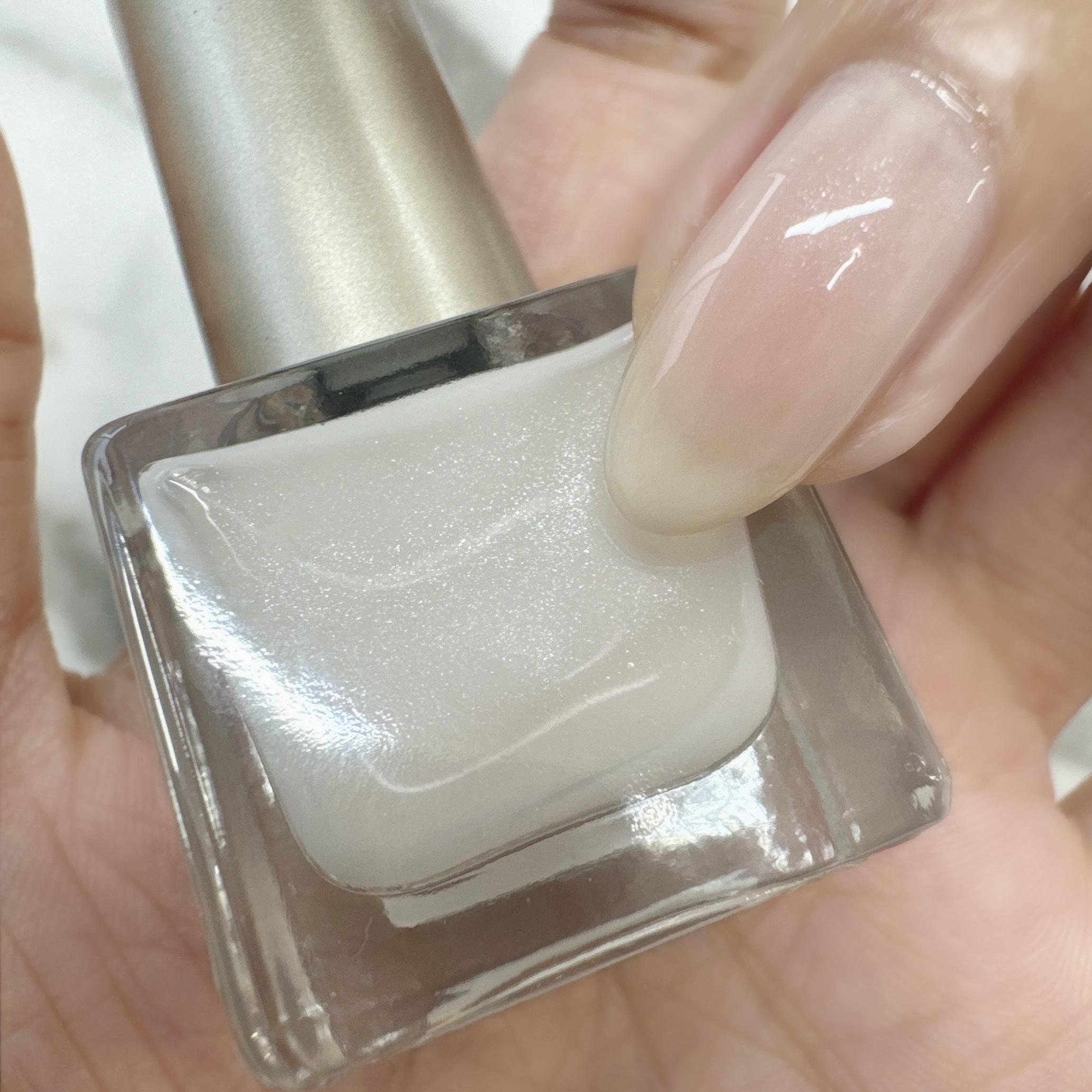 蔦屋書店＆TSUTAYA BOOKSTORE限定 ネイルエス ホリデーミニ