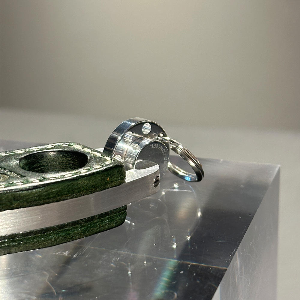 エアロコンセプト】Intuition（キーホルダー） 牛革｜グリーン Brand