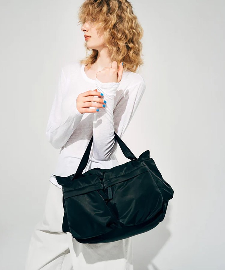 NOMADIS（ノマディス）BASQUE ショルダーバッグ（ショルダーバッグ