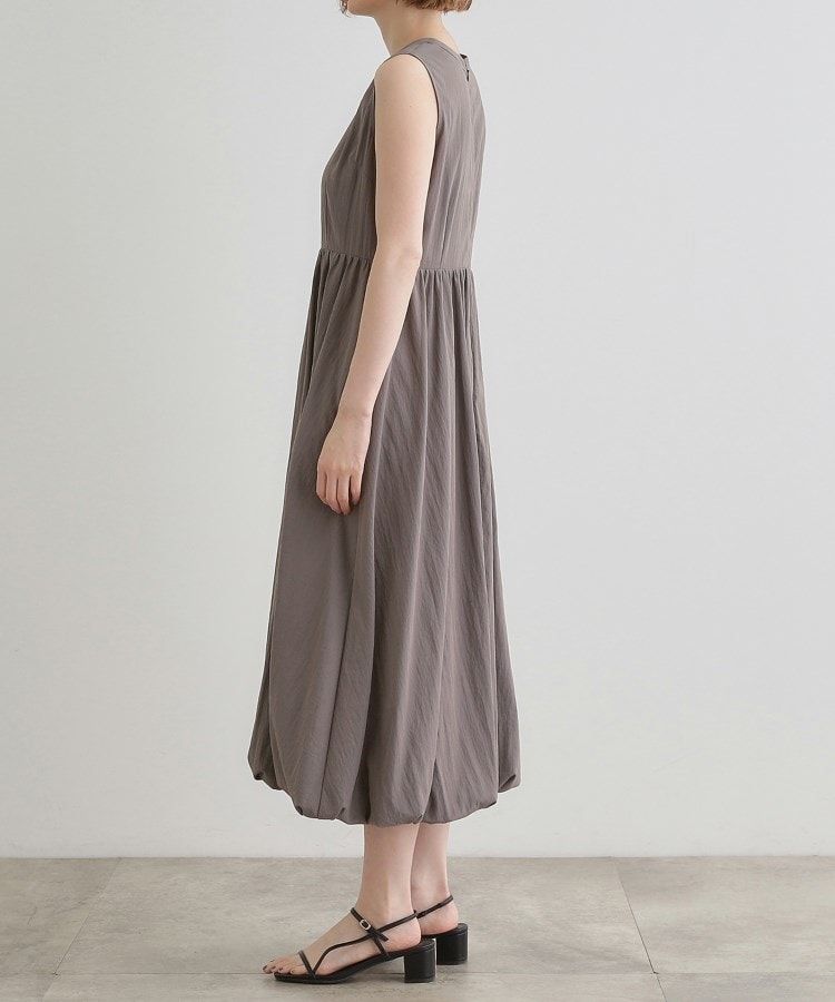 晴れの日も雨の日も】撥水バルーンワンピース（マキシ・ロング