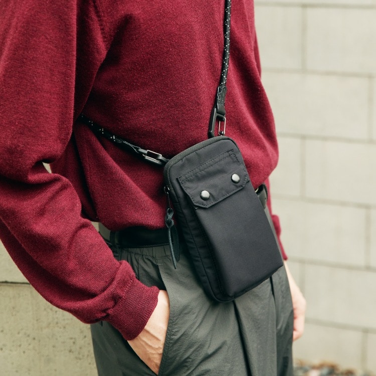 UNTRACK CITY/3LS スマホショルダー 60371(01：ブラック): UNTRACK