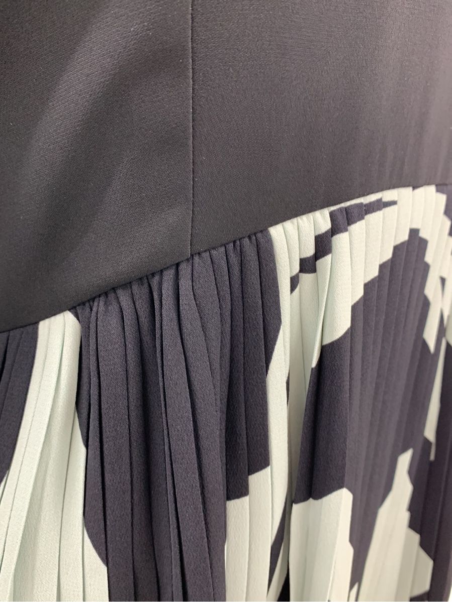 クリスチャンディオール ワンピース シルクドレス プリーツ | ビープライス