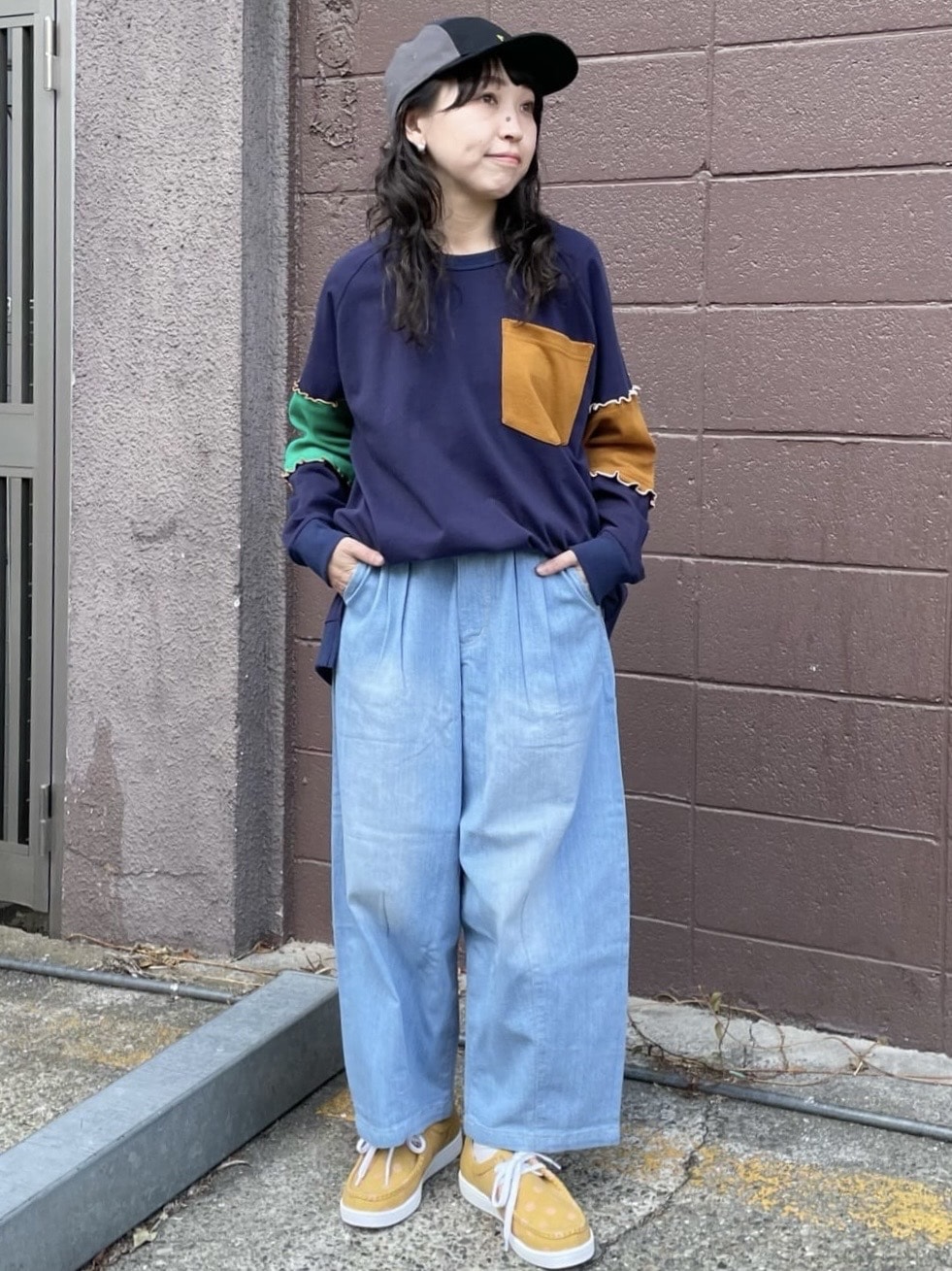 スタッフが着るモーメントデニム｜BIGI online store - ビギ