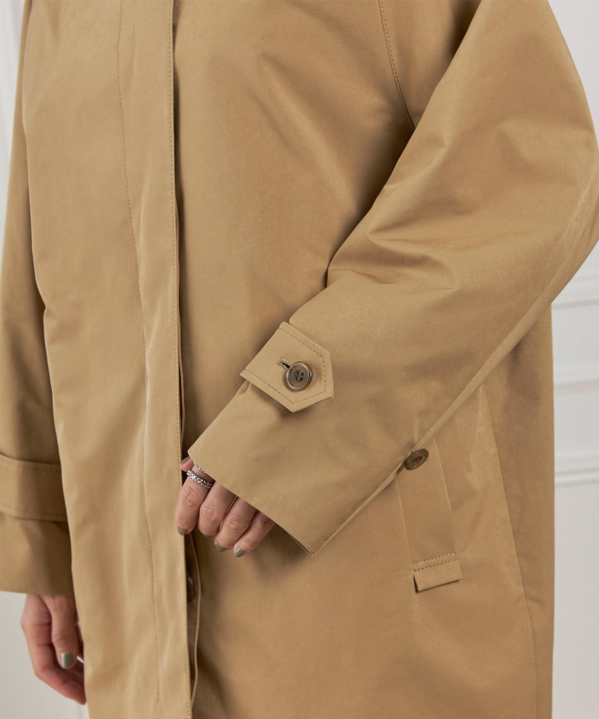 コクーンシルエットステンカラーコート《Aquascutum》｜INED（イネド