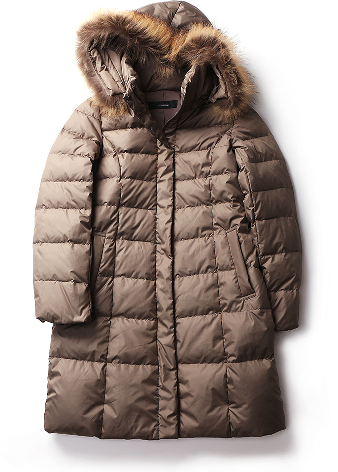 7-IDconcept.】のファーフード付きダウンジャケット｜フランドル