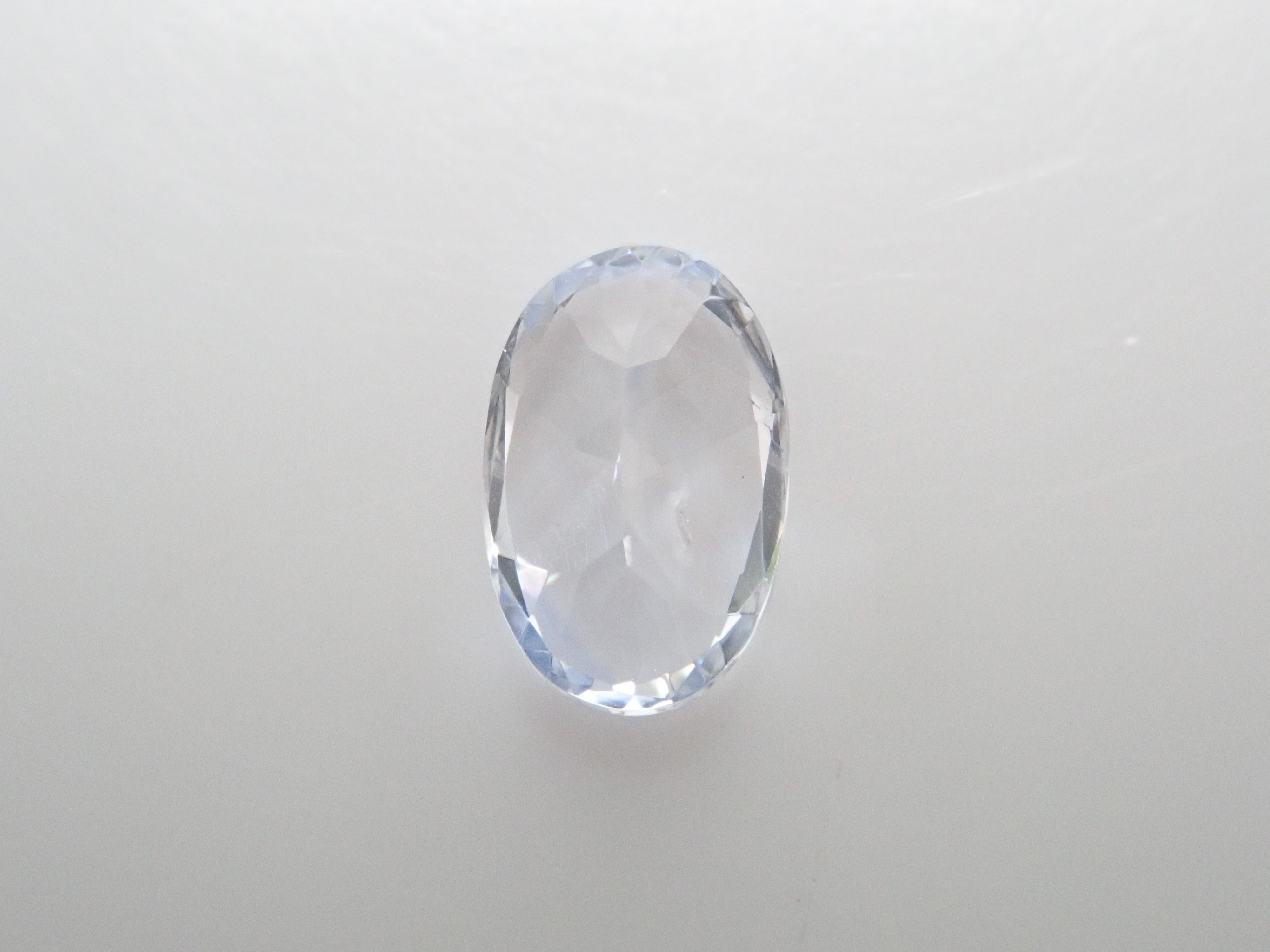 ブルーサファイア（アイスブルー） 0.584ctルース