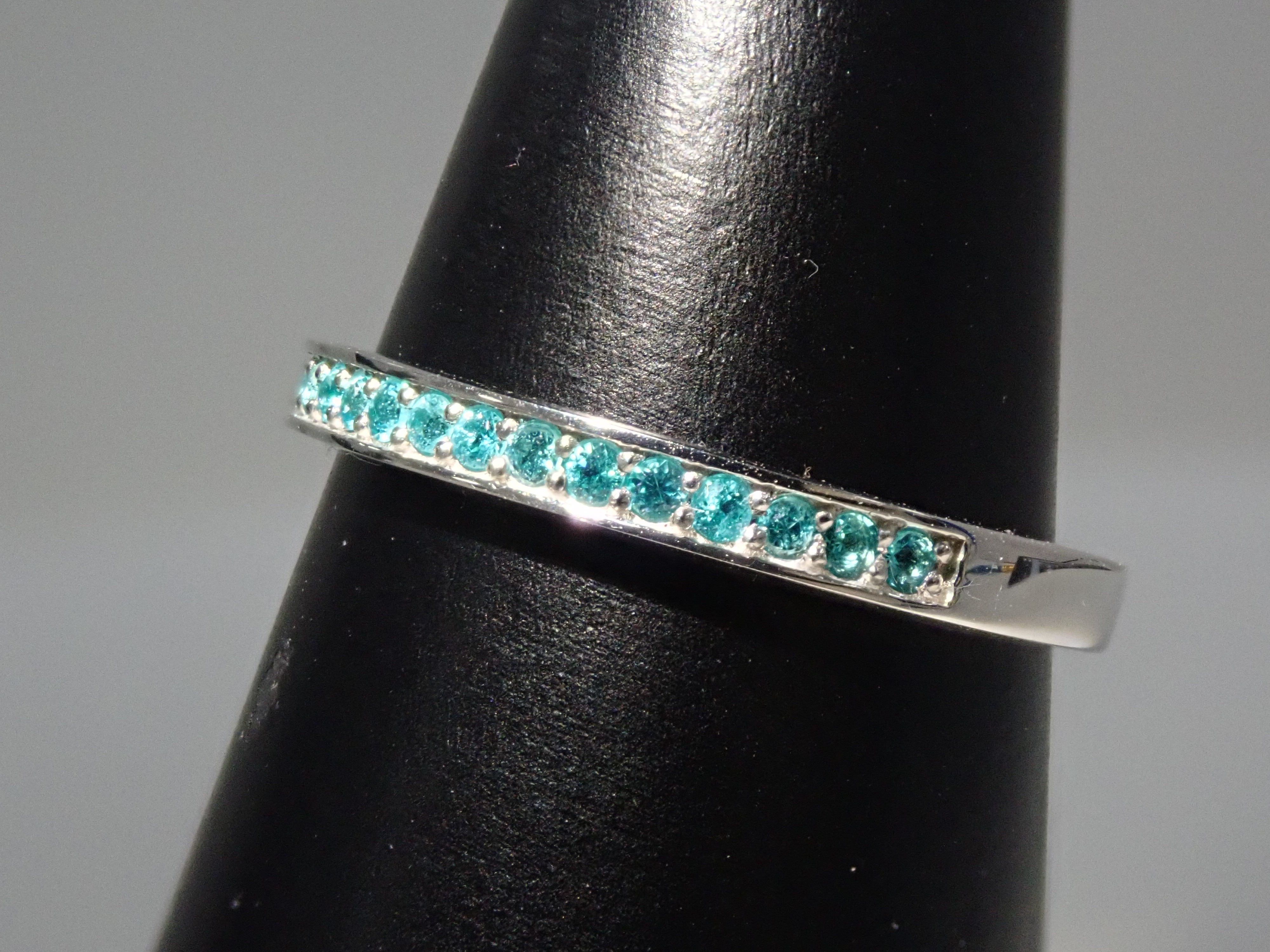 ブラジル産パライバトルマリンリング・ハーフエタニティリングセット