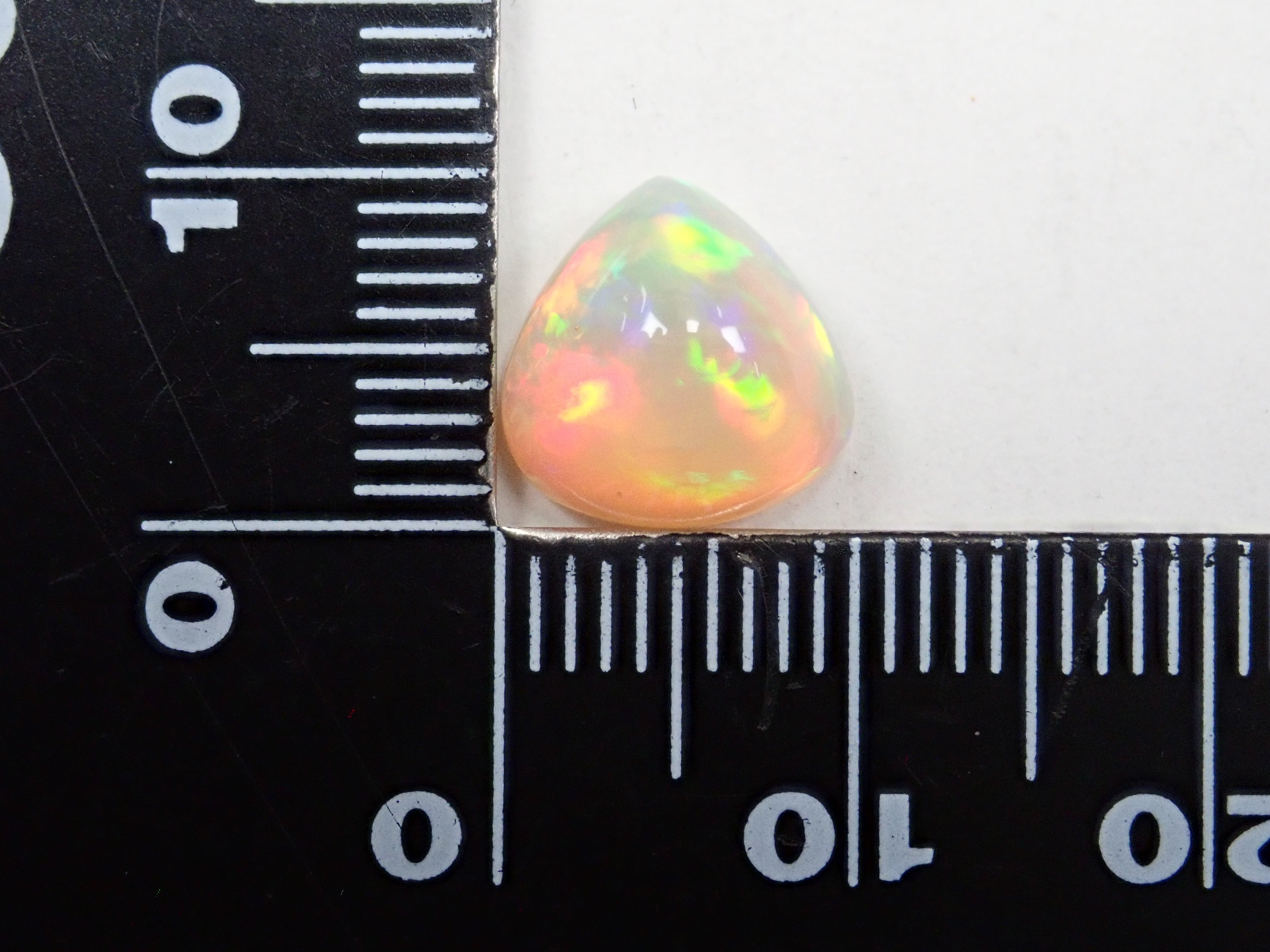 ハニカムオパール 2.414ctルース