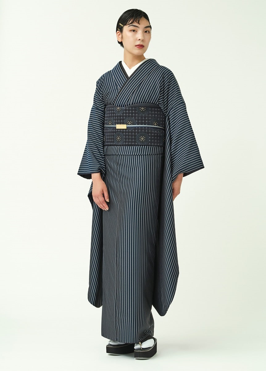 振袖 チョークストライプ-紺-（ご予約受注品） | 振袖 | やまと
