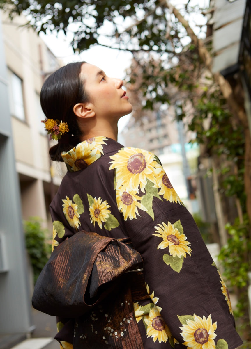 浴衣 風花 向日葵 茶（ご予約受注品） | 浴衣 | やまとオンラインストア