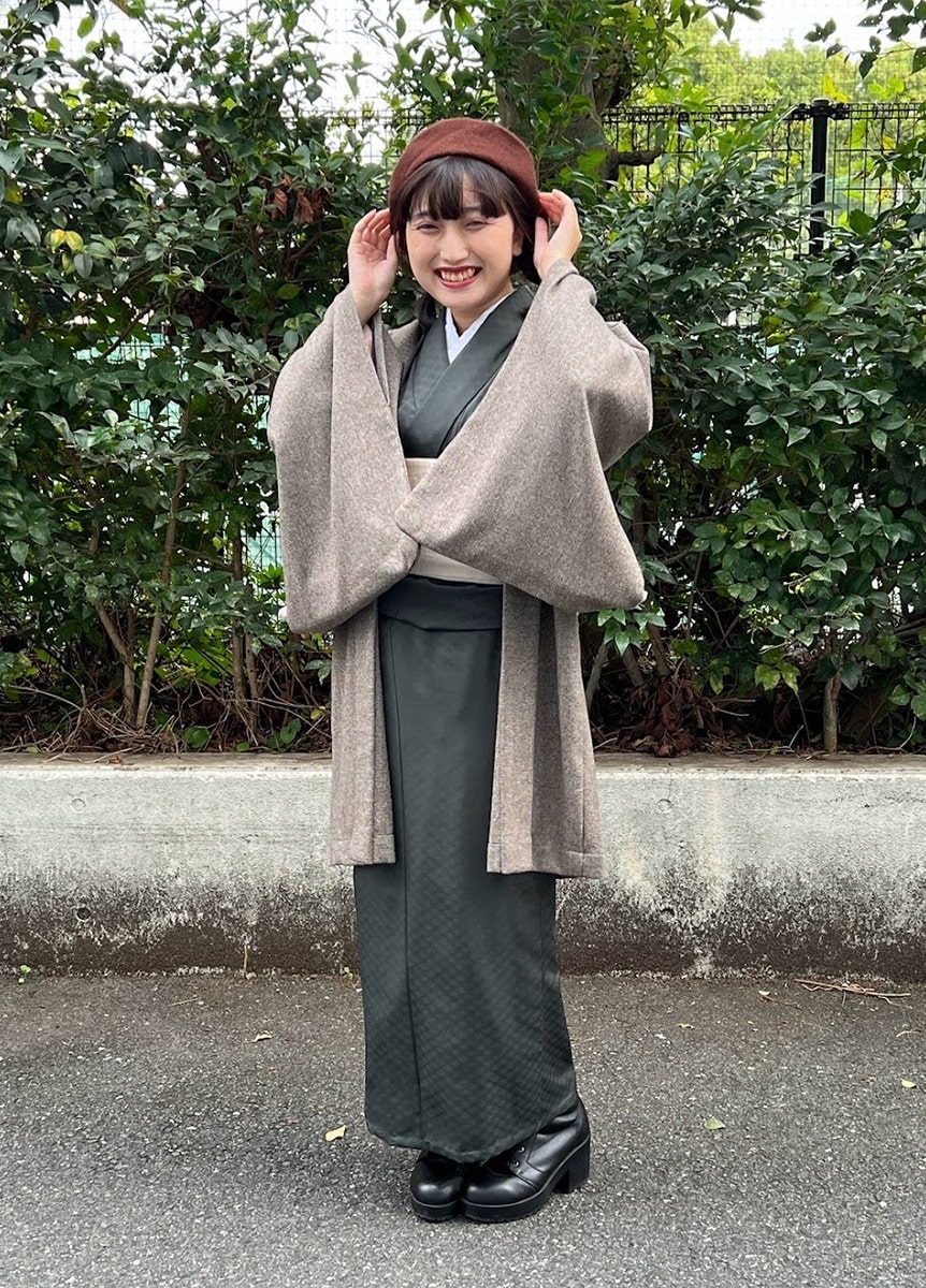 やまと可憐 色無地 深緑色（ご予約受注品） | カジュアル着物 | やまと