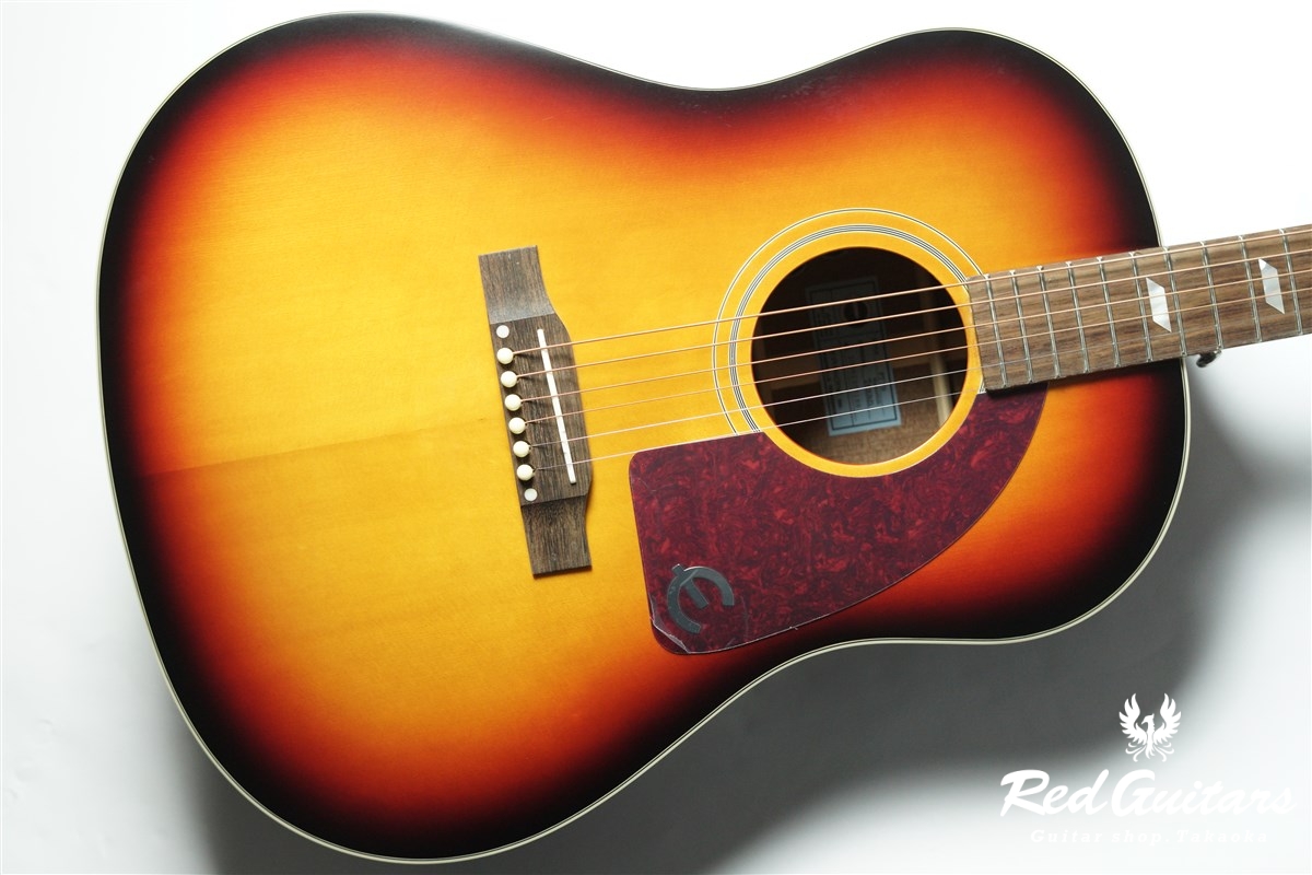 Epiphone Masterbilt Texan - Faded Cherry Aged | Red Guitars Online