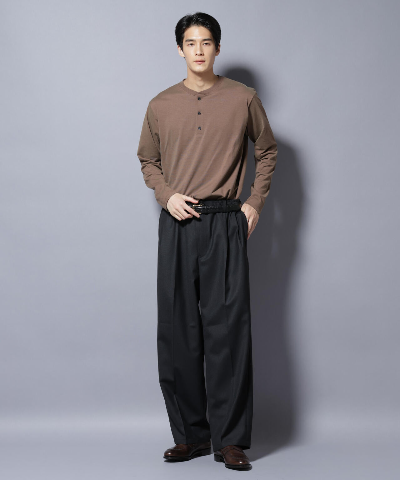 ソラーロライト ストレッチ ヘンリーネックTシャツ 長袖