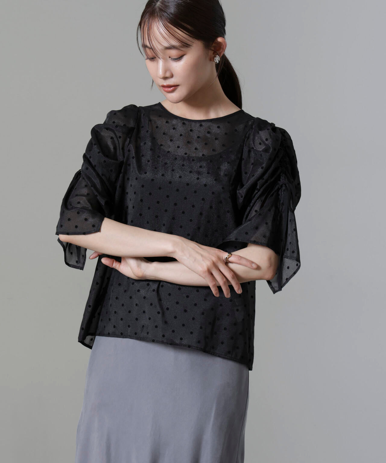 フロッキー ドット リボン スリーブ ブラウス