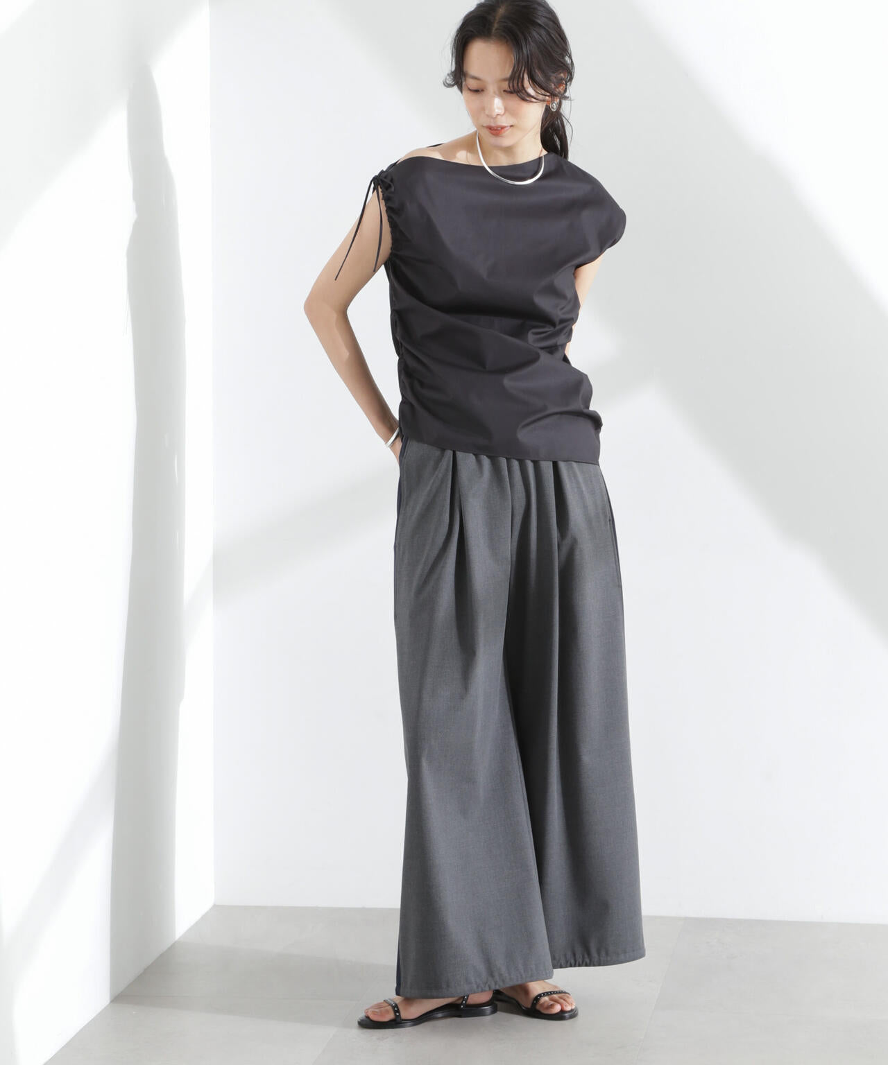 アシンメトリー ギャザー トップス