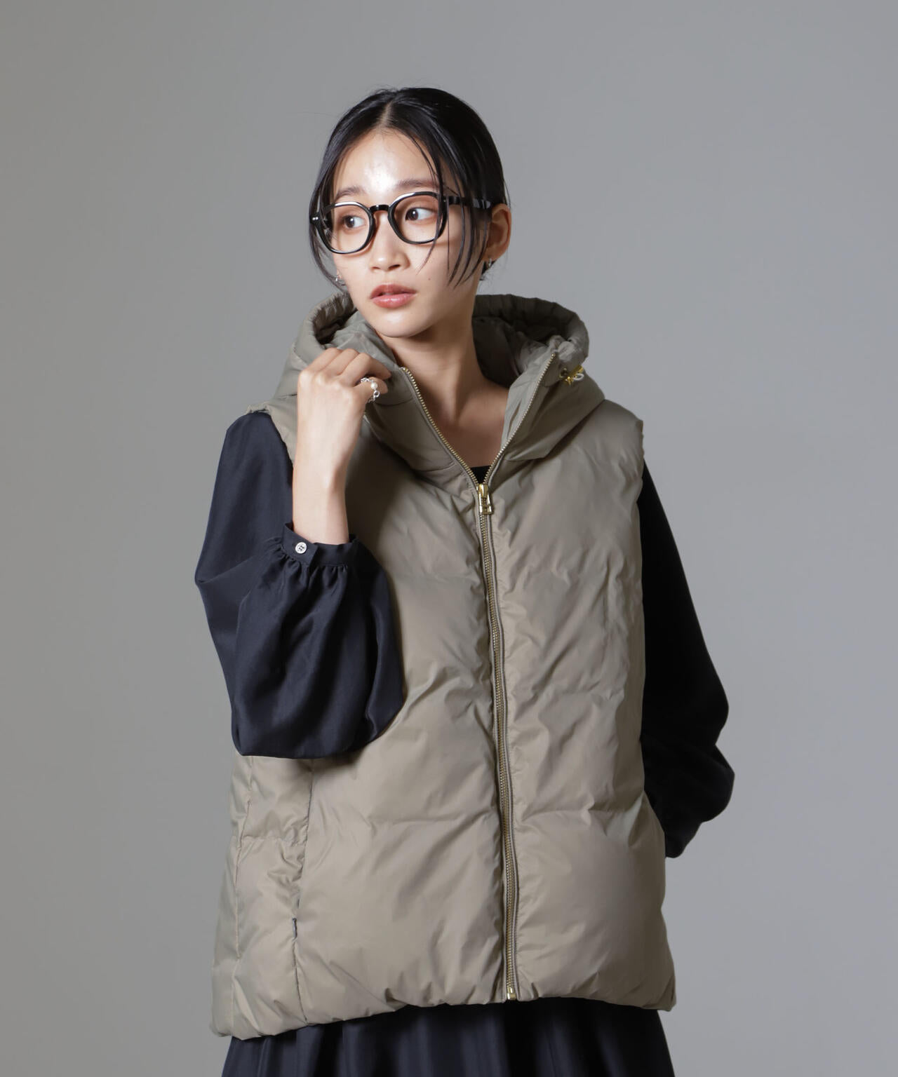 極美品ナノユニバース 西川ダウンベスト 【公式通販】