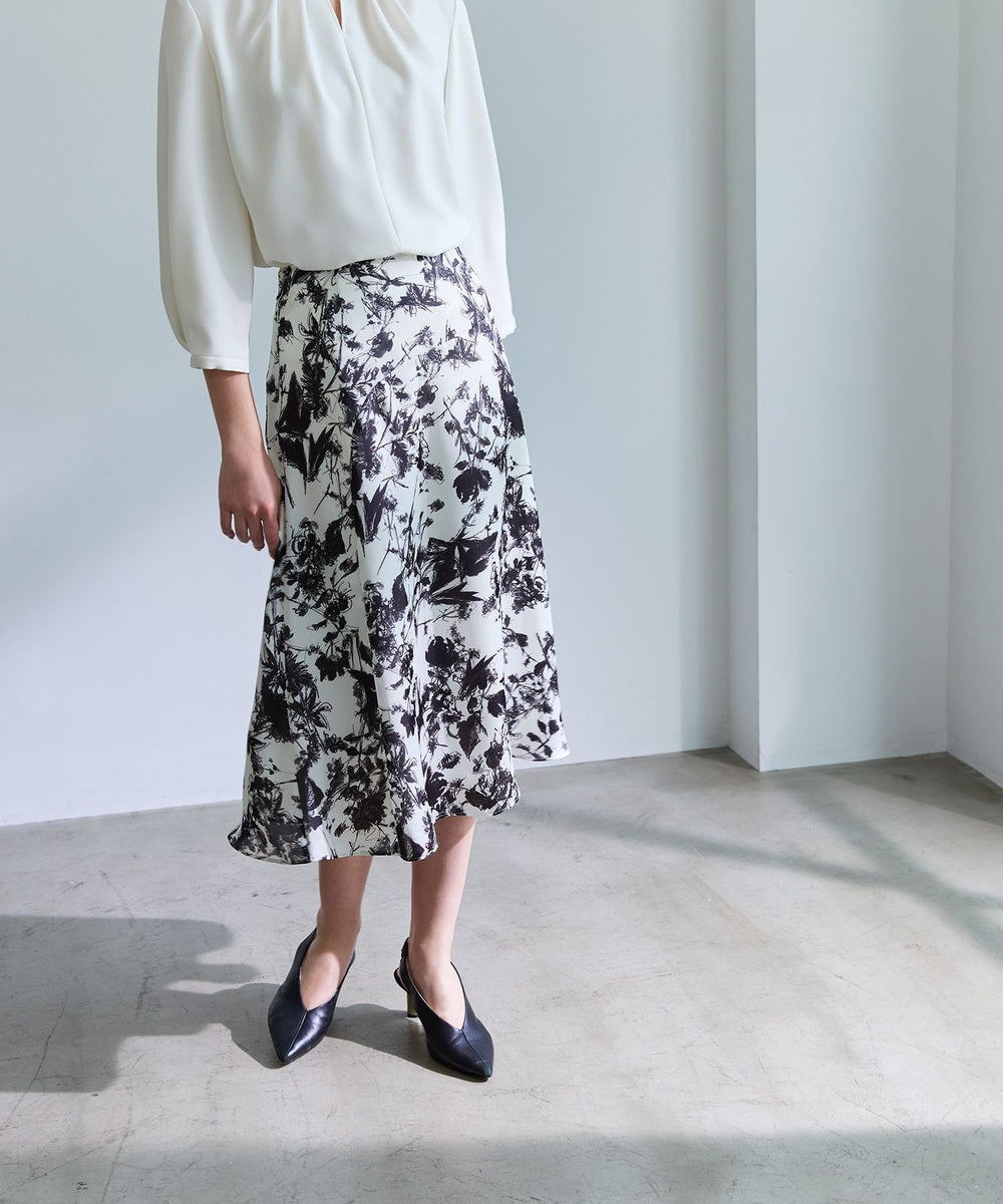 シャドウフラワープリント フレアスカート(スカート)｜EPOCA(エポカ)の