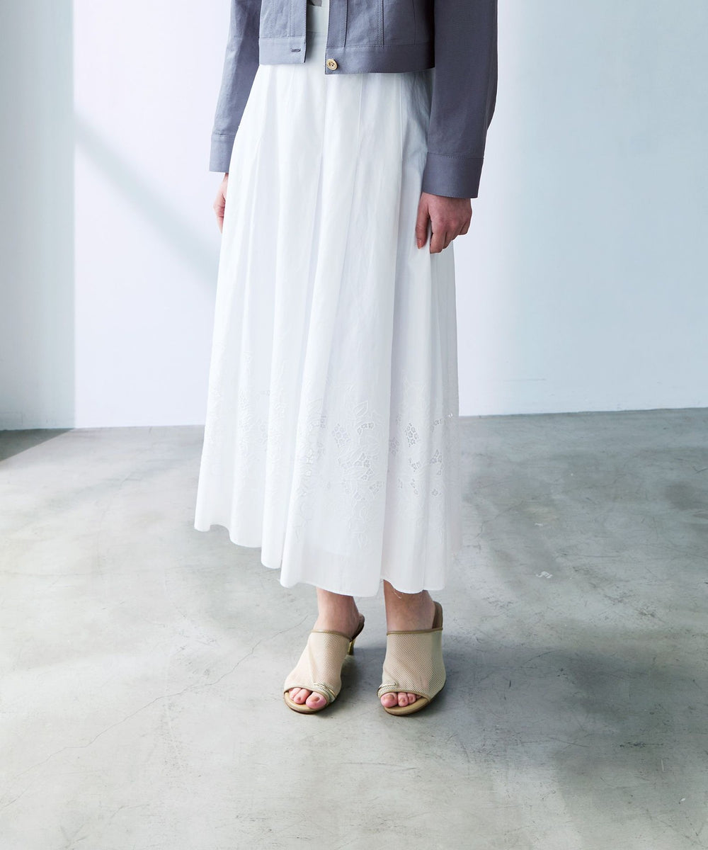 フィオーレエンブロイダリー タックフレアスカート(スカート)｜EPOCA