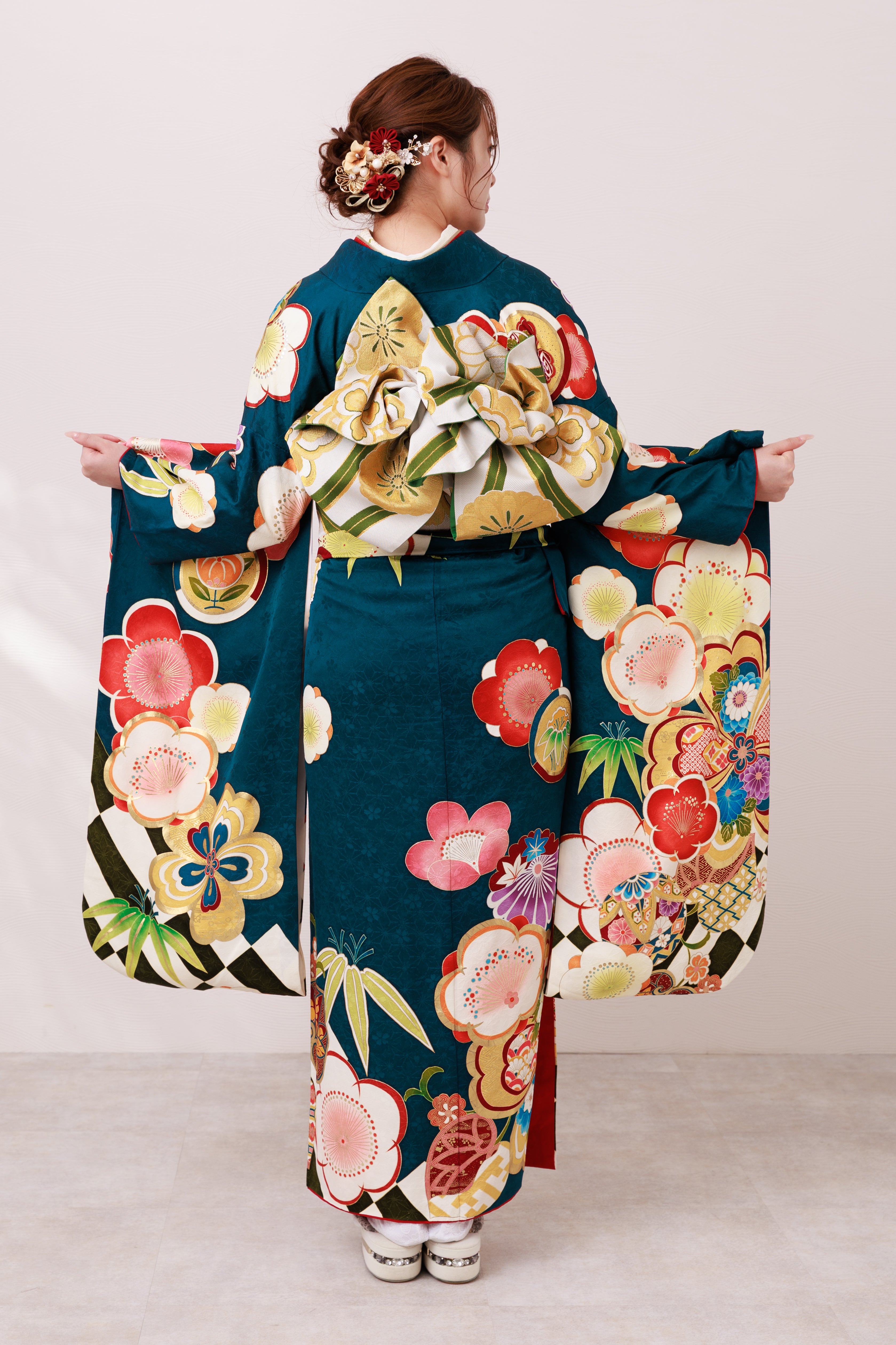 青緑 梅 レトロポップ 正絹振袖【865】 – SAKURA TOKYO