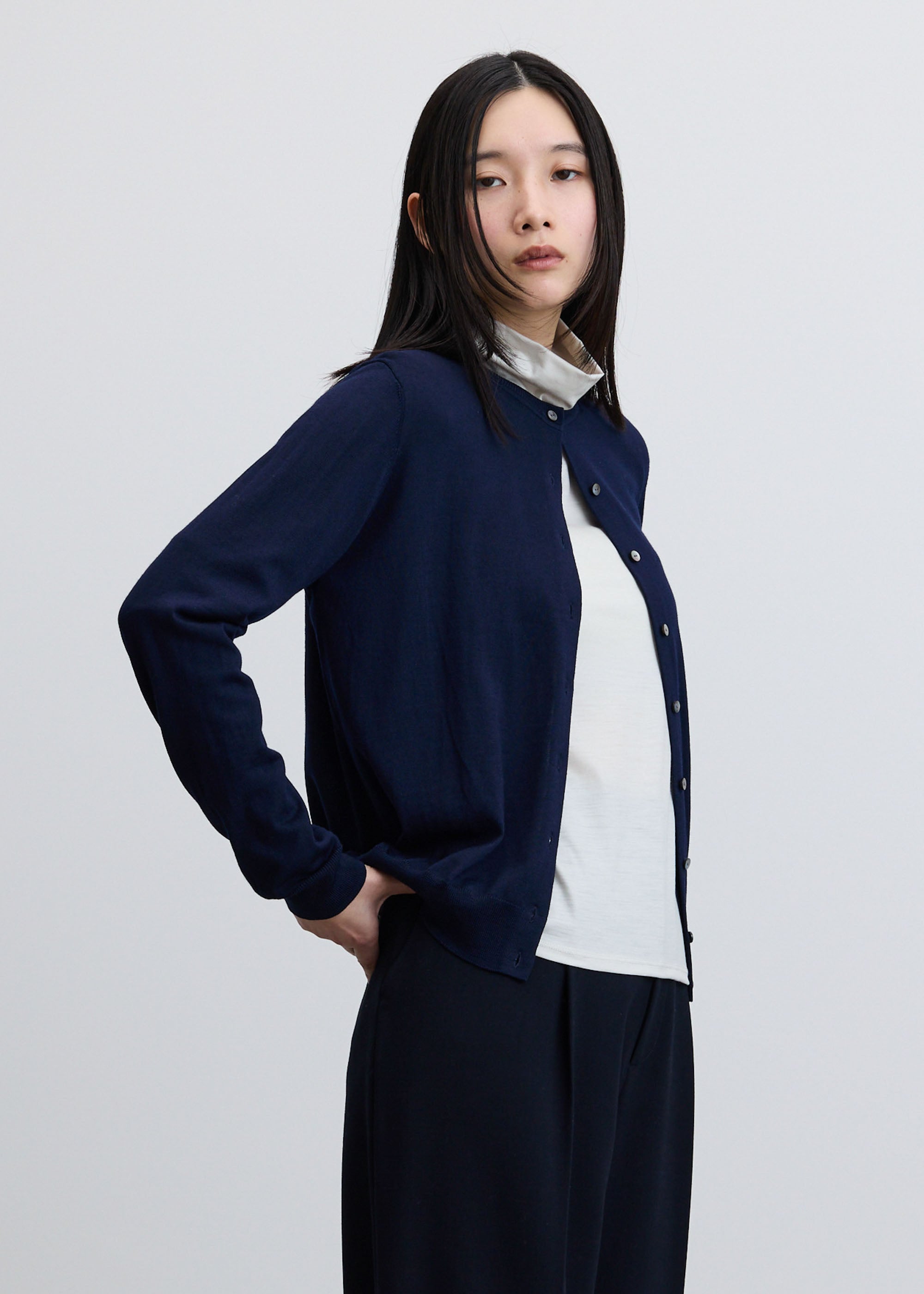 ウールハイゲージカーディガン - SOÉJU online store｜上質な大人の