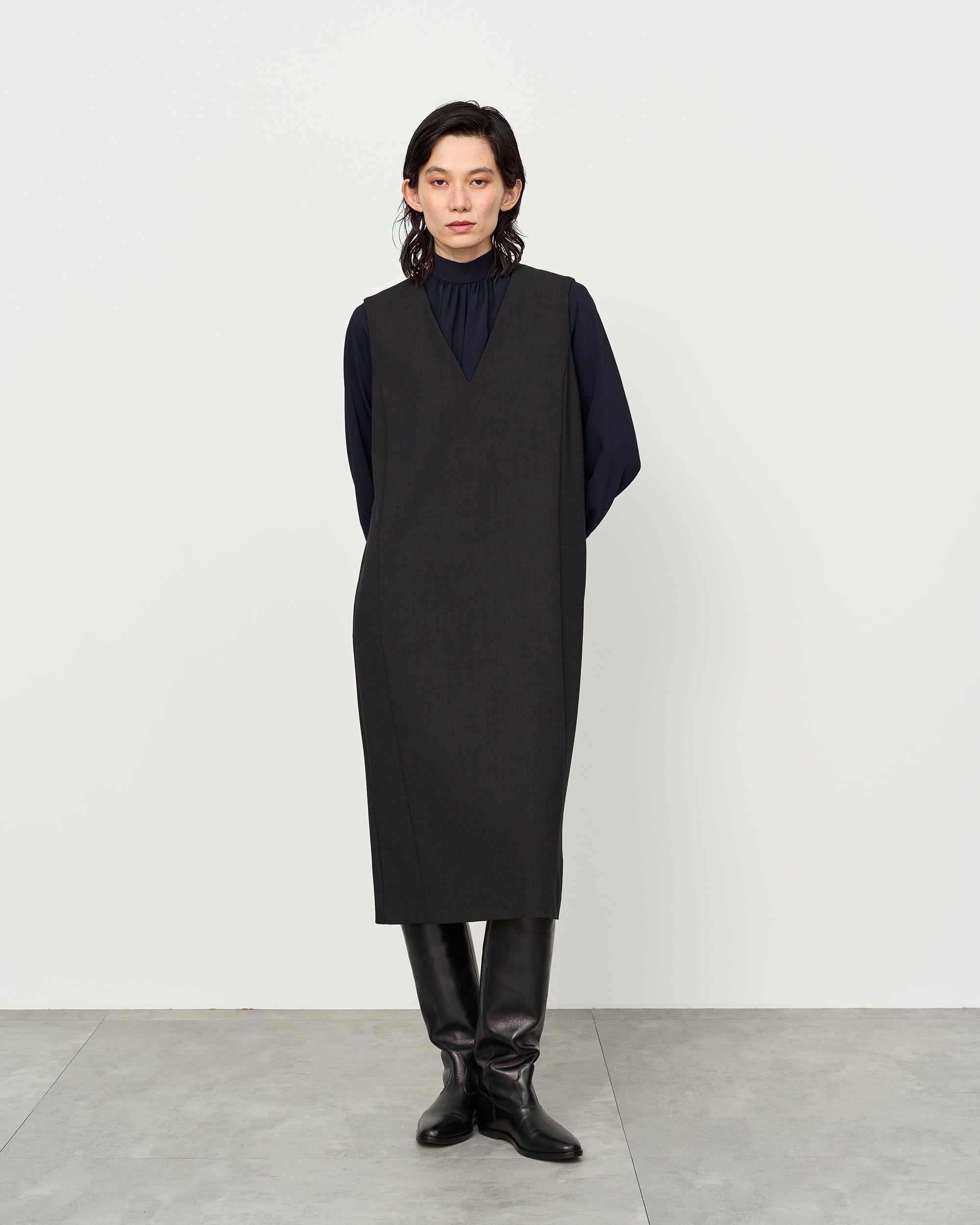 ウールライクジャンパースカート - SOÉJU online store｜上質な大人の