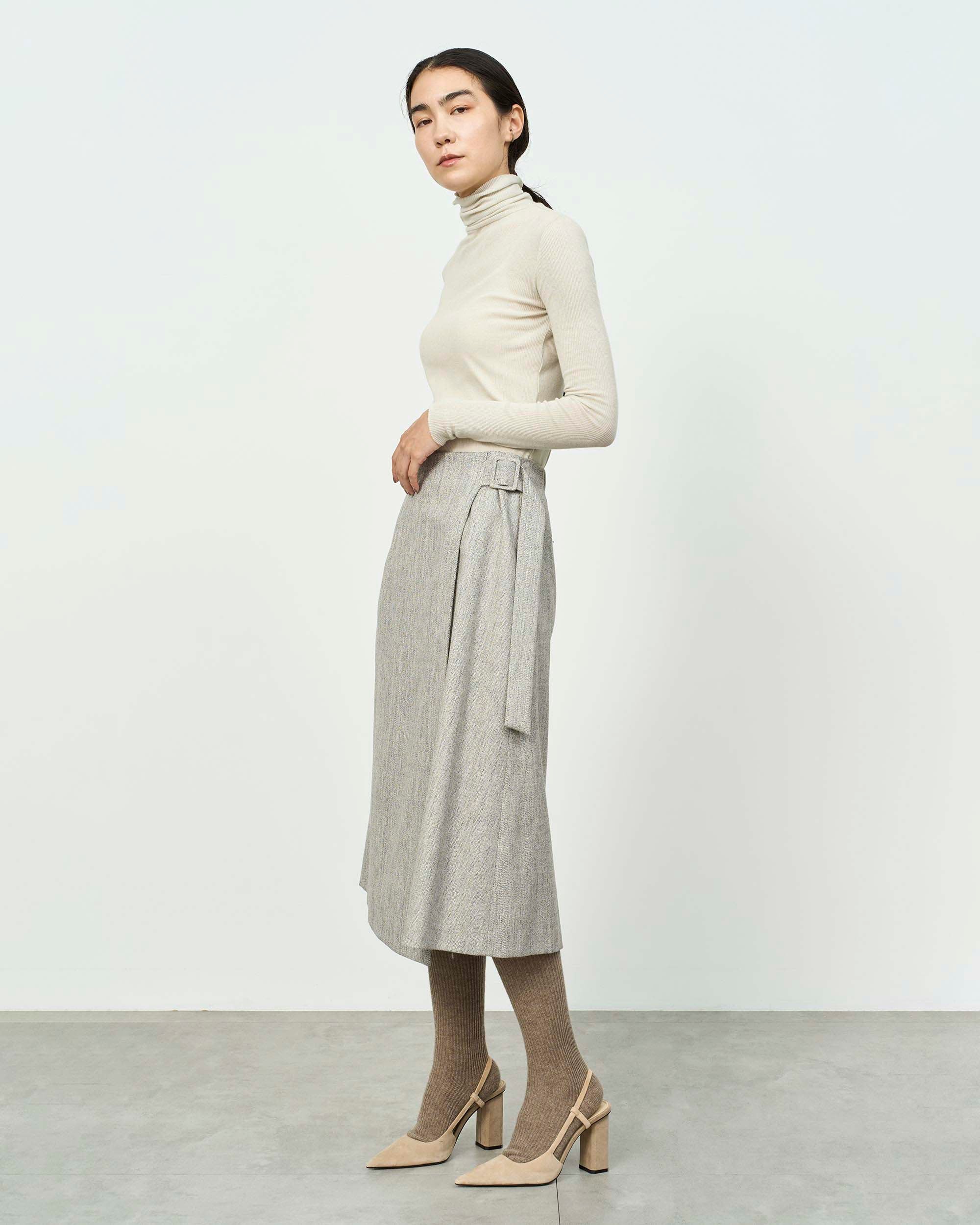 ヘリンボーンセミフレアスカート - SOÉJU online store｜上質な大人の