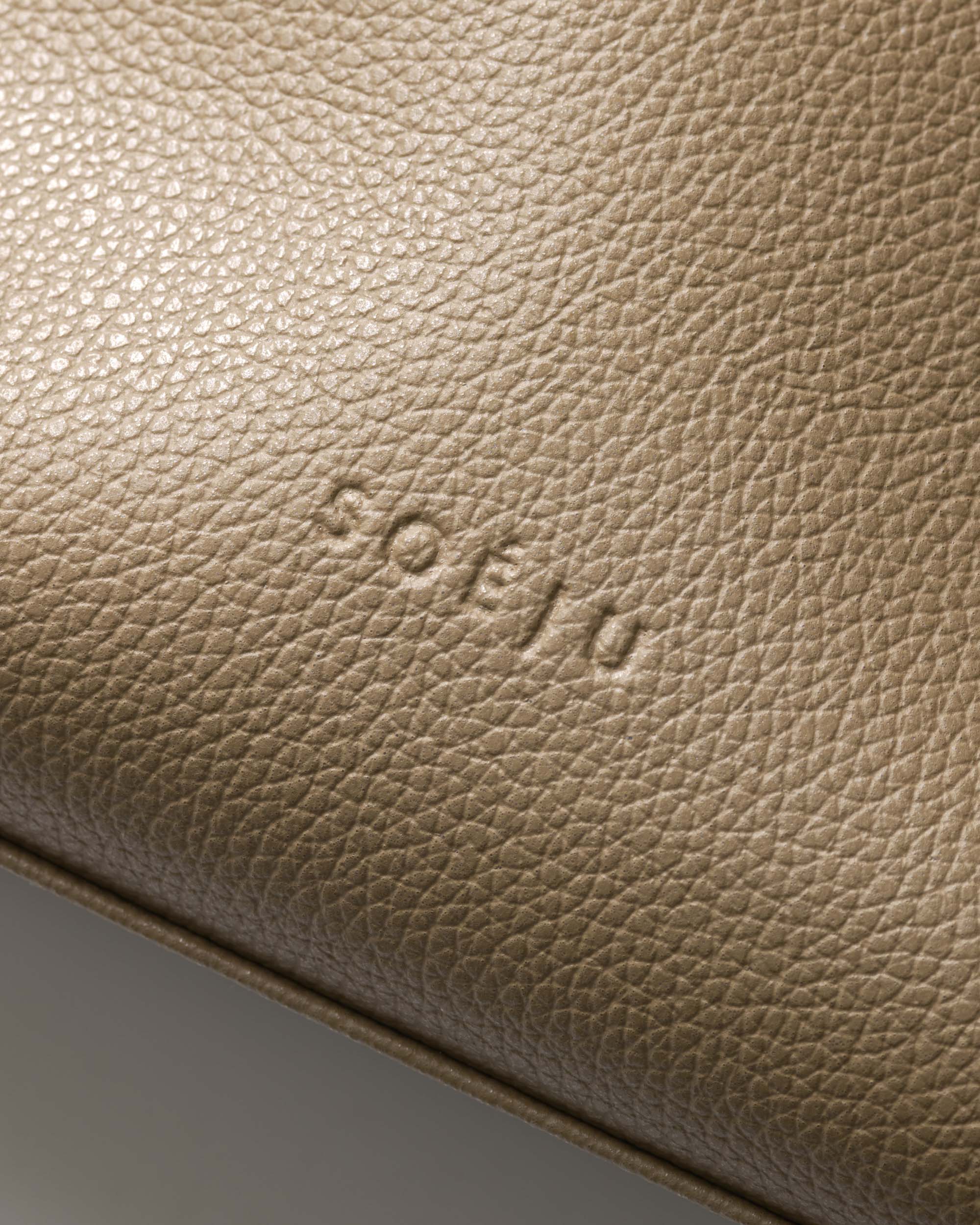 ヴィーガンレザレットマチ付きトートバッグ - SOÉJU online store