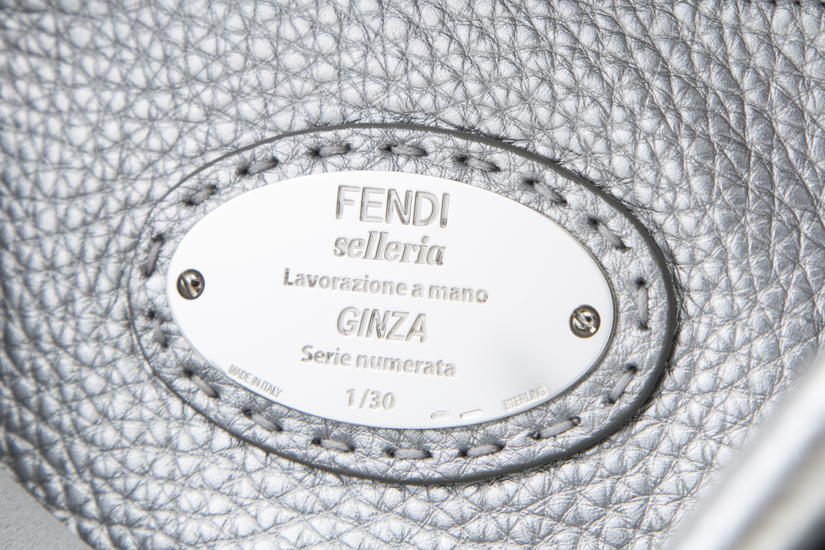 フェンディが銀座店のオープン1周年を記念し、「セレリア ピーカブー