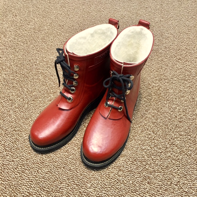 イルセ ヤコブセンのレインブーツが最強すぎる - スモールグッド