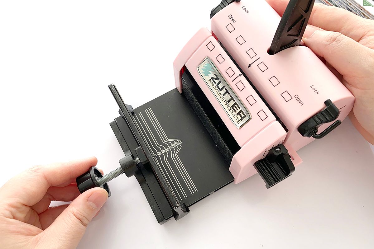 ザッターのスパイラル製本マシン、バインド・イット・オールの使い方