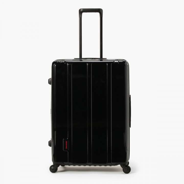 男のスーツケース、第1候補はやっぱり「黒」【夏休みのスーツケース