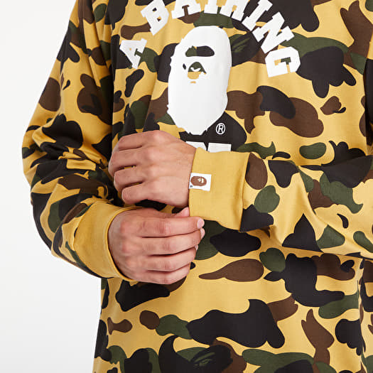 Футболки A BATHING APE 1St Camo College Long Sleeve Tee Yellow