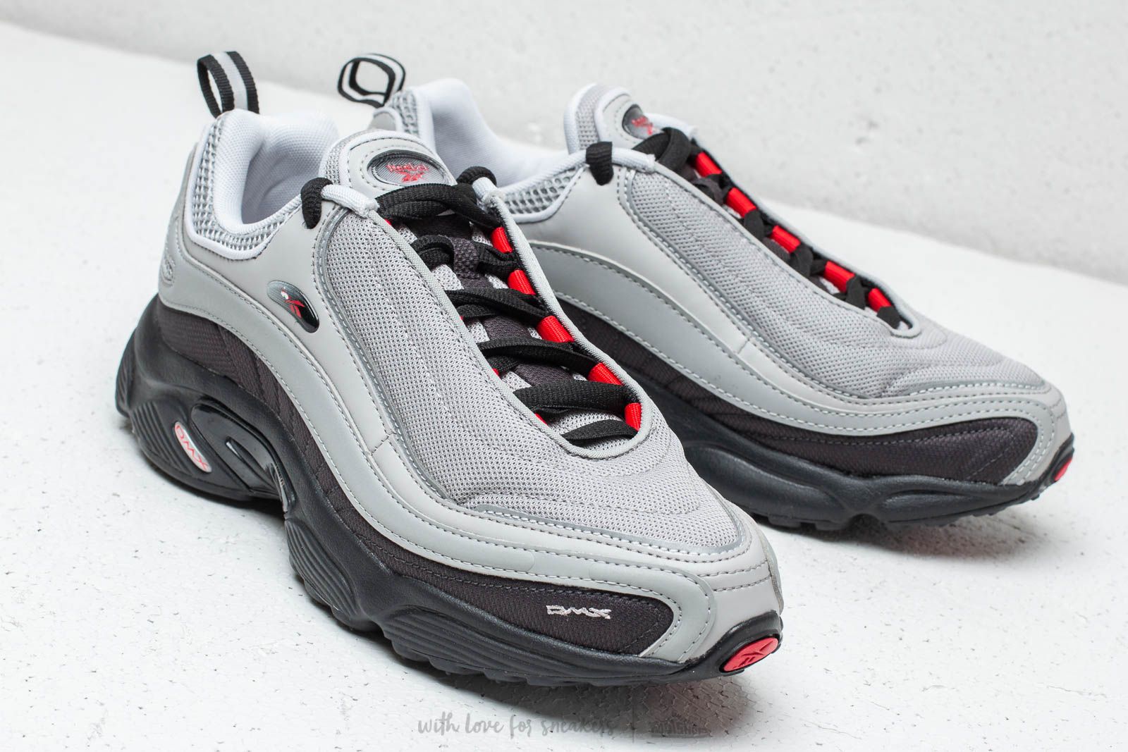 Men's shoes Reebok Daytona DMX Black/ Carbon/ Grey/ Red (CN3808