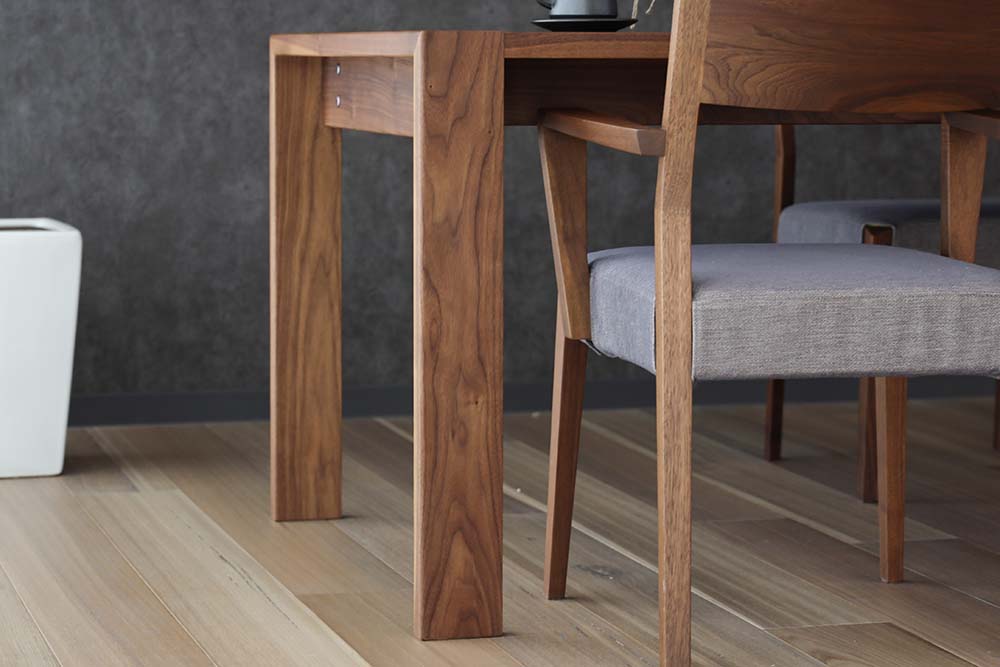 CHOCOLAT ダイニングテーブル | 【公式】飛騨の家具『株式会社シラカワ』