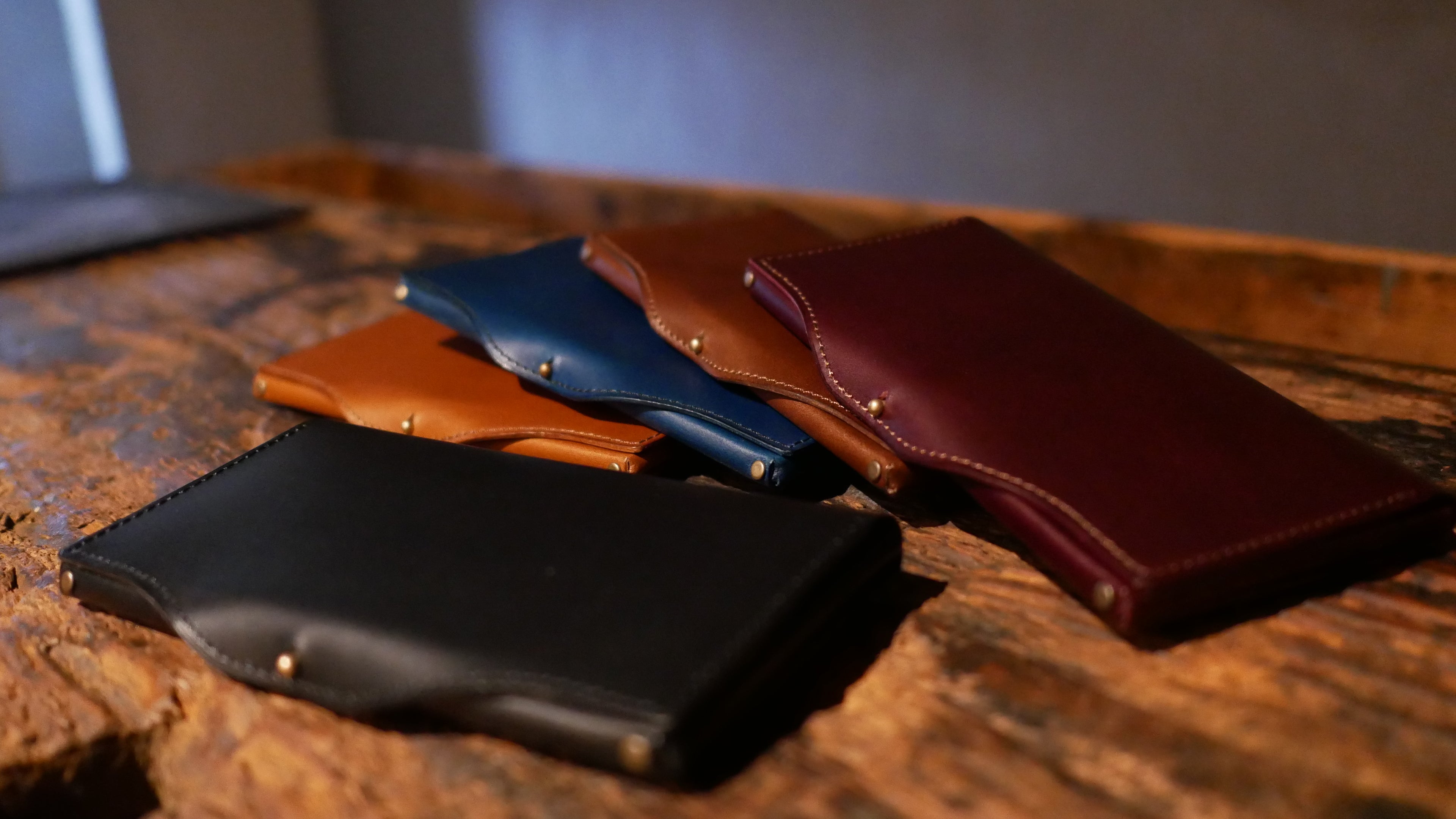 とにかく薄い、小さな長財布『usuha-long』で新時代の長財布を広めたい