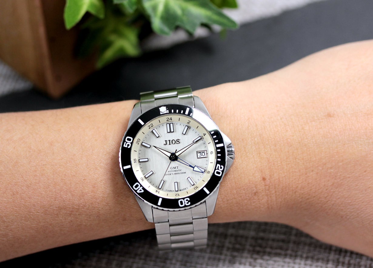 GMT×200m防水】JIOS GMT DIVER'S104 日本製 自動巻き 腕時計