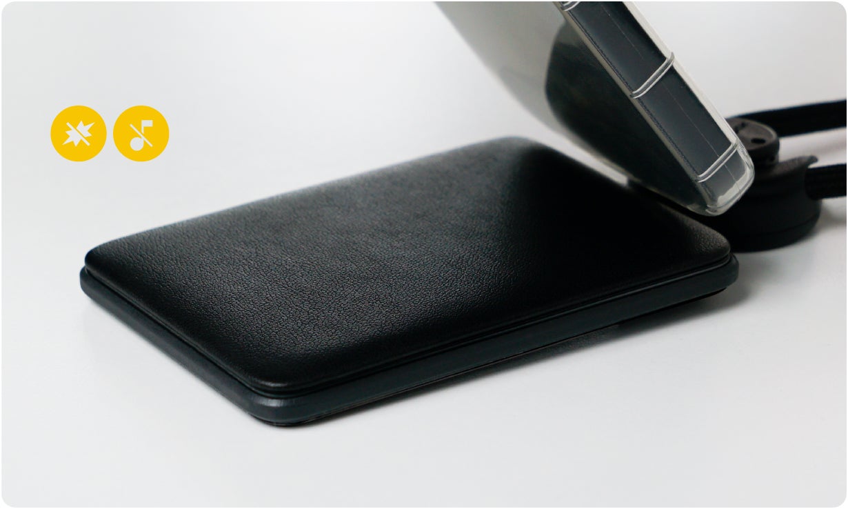 首掛けストラップ二刀流 | スマホストラップ × IDカード｜マクアケ