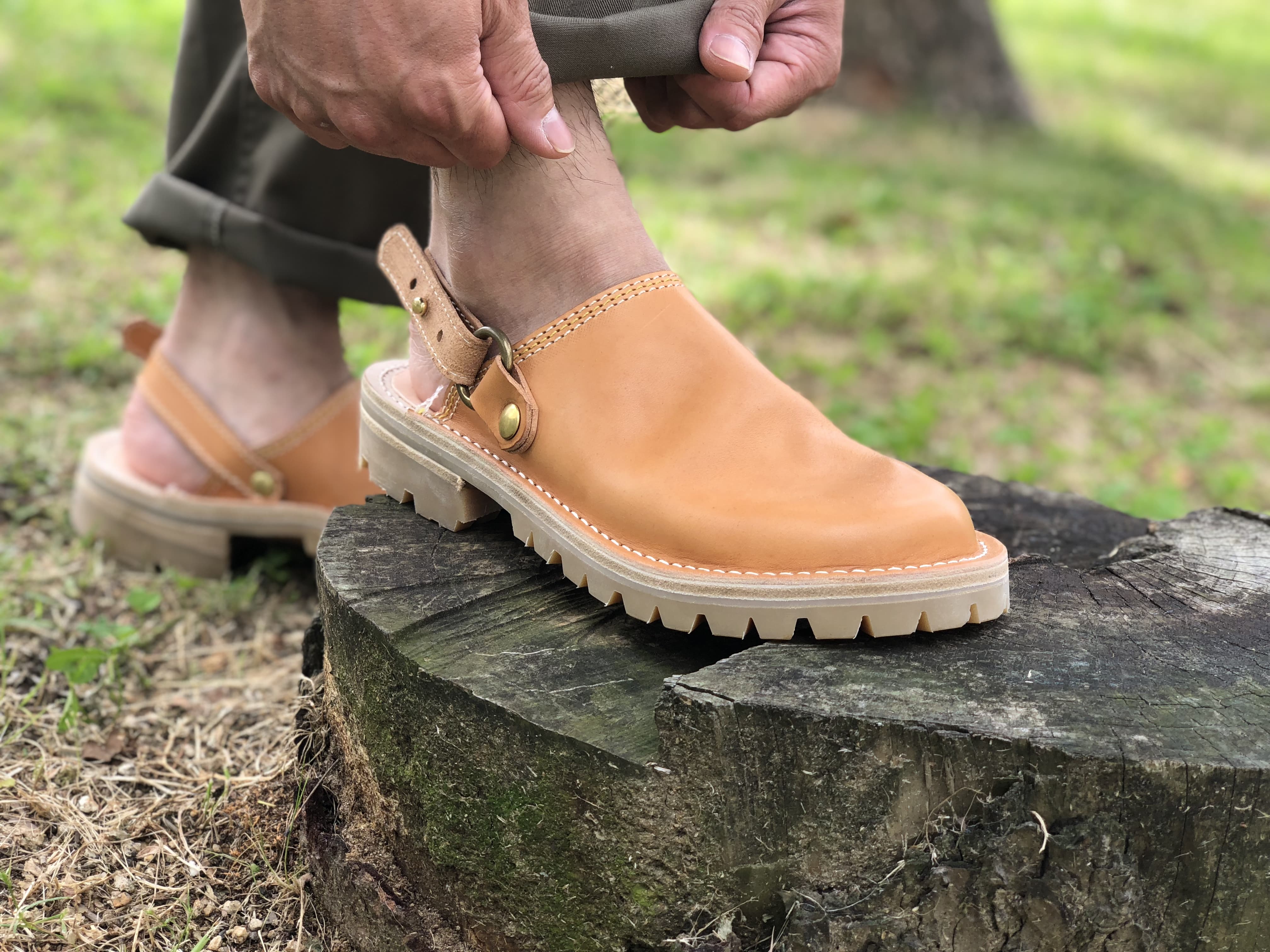 夏でもカッコよく可愛く、かつ快適に。ビブラムソールのブーツなレザー