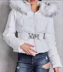 新品◾️即日発送◾️GYDA GDベルト付きショートダウンコート ホワイト