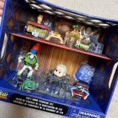 トイ・ストーリー フィギュア Sid's Room TOY STORY 30th - メルカリ