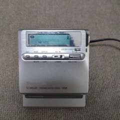 Panasonic 録再ポータブルMDプレーヤー SJ-MR240 - メルカリ