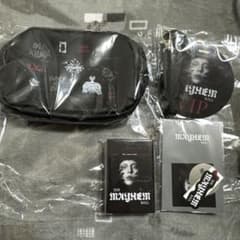 レディーガガ Lady Gaga The MAYHEM Ball VIPグッズ - メルカリ