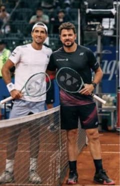 ワウリンカ 限定 ウェア セットアップ 黒×ピンク Mサイズ ヨネックス