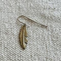 片耳！】Manon Jewelry/フェザー ピアス（S）14k YG - メルカリ