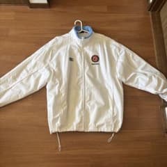 Supreme ✖️umbroナイロンジャケット - メルカリ