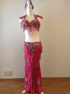 ベリーダンス衣装 ビーズ刺繍付き - メルカリ