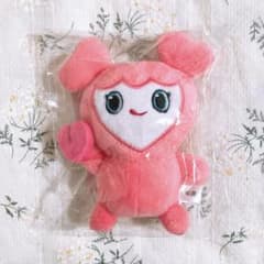 新品 TWICE モモ モブリー HAPPY HAPPY ラブリー ぬいぐるみ - メルカリ