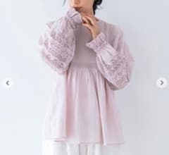 kazumi×Samansa Mos2】袖レース前後着ブラウス ピンク - メルカリ