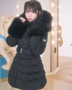 新品未使用 ミシェルマカロン ケーブル柄ベルトダウンコート XS