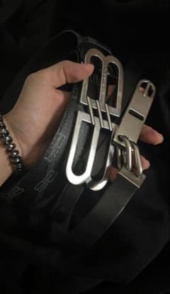 付属完備BALENCIAGA large B buckle belt - メルカリ